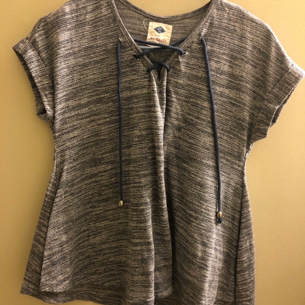 Grey tie top
